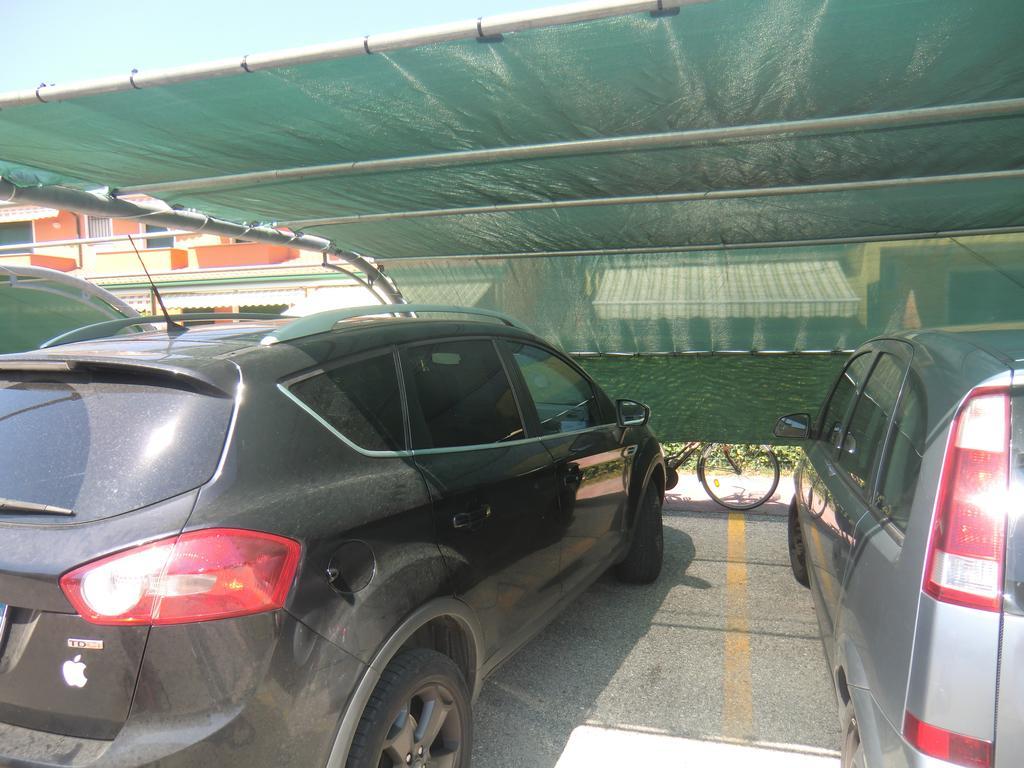 Villaggio Dei Fiori Con Piscina E Posto Incluso *