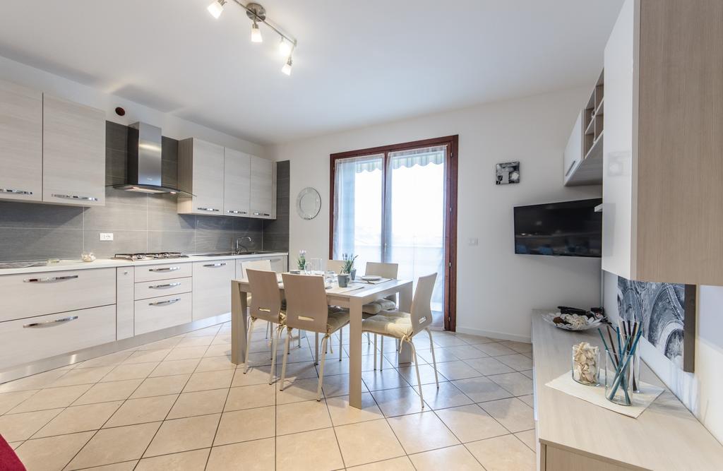 Villaggio Dei Fiori Con Piscina E Posto Incluso * Caorle